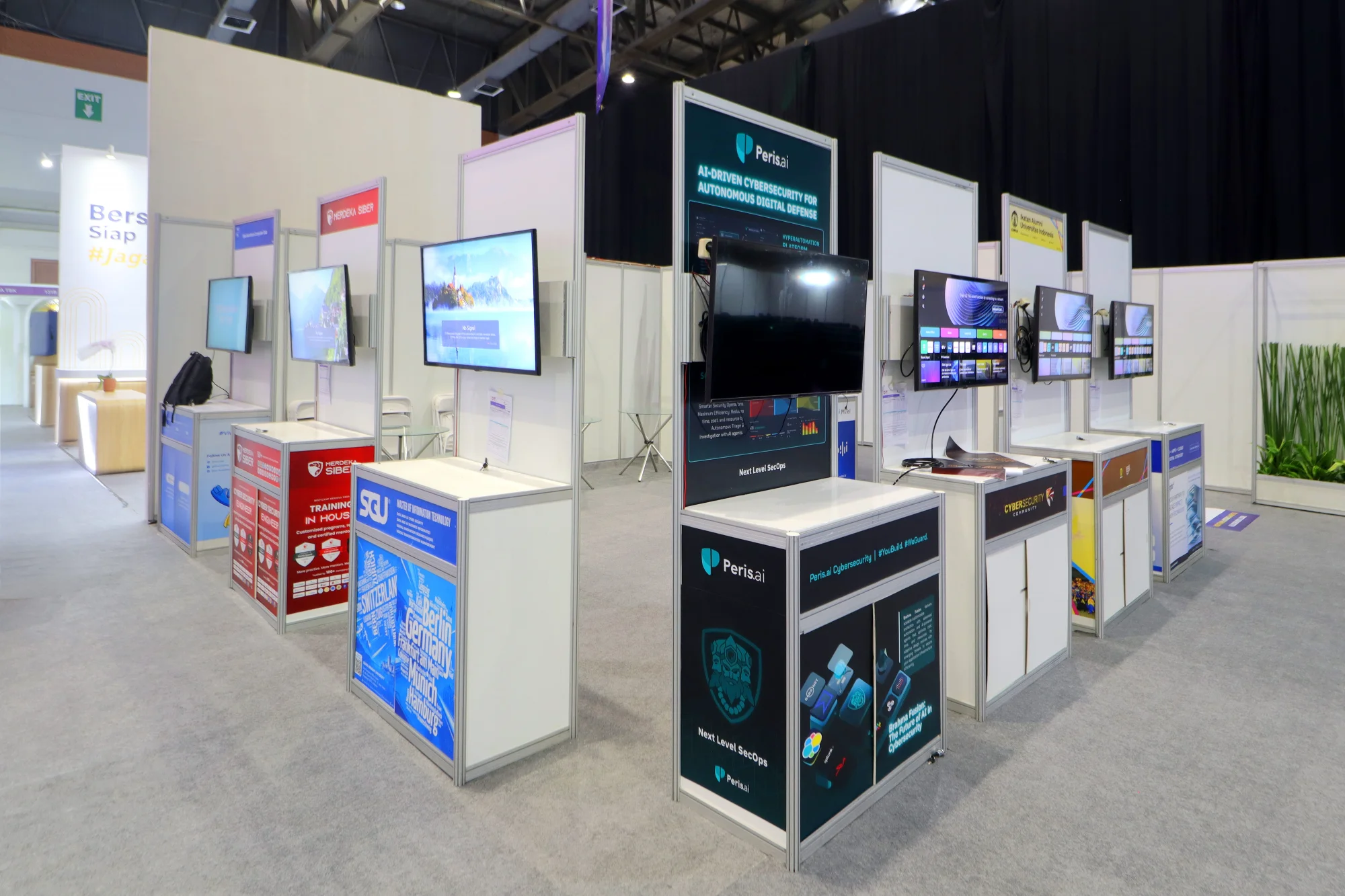Digital Transformation Indonesia Conference & Expo (DTI-CX) 2026 Angle 8
